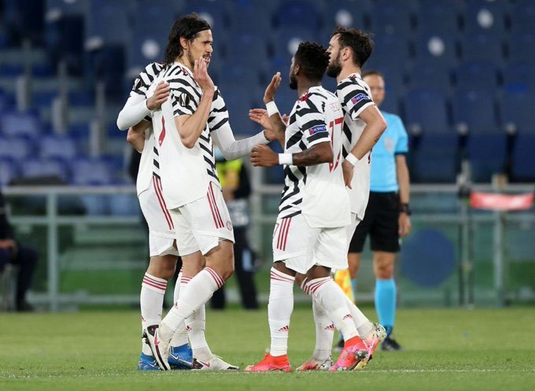 关于利物浦与比利亚雷亚尔交锋,欧联杯决赛名额悬而未决的信息 关于利物浦与比利亚雷亚尔交锋,欧联杯决赛名额悬而未决的信息