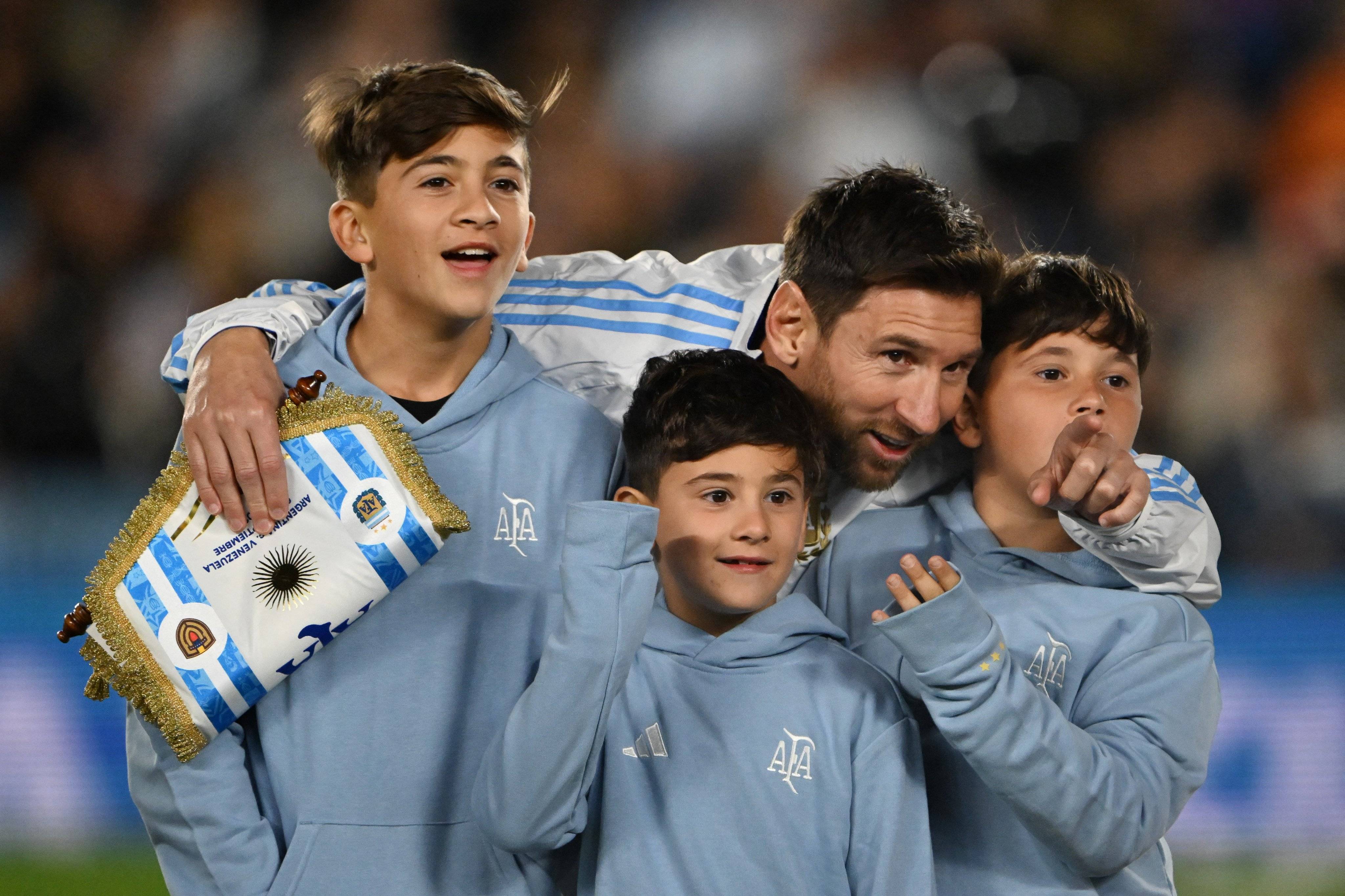 阿根廷逆转比利时，提前锁定晋级淘汰赛席位