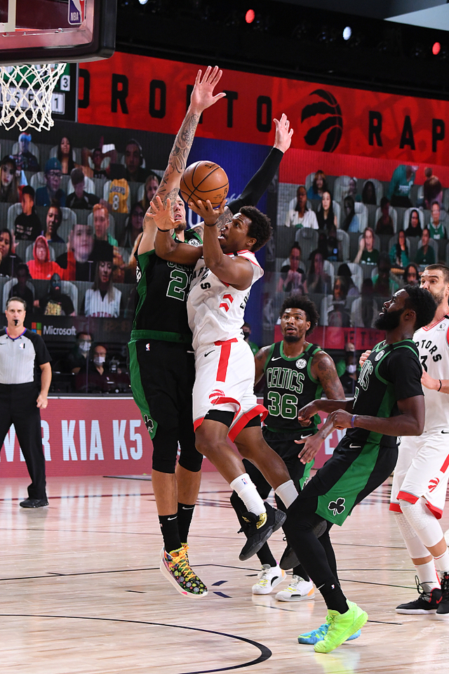 关于公牛败给猛龙，战绩滑坡面临考验压力的信息