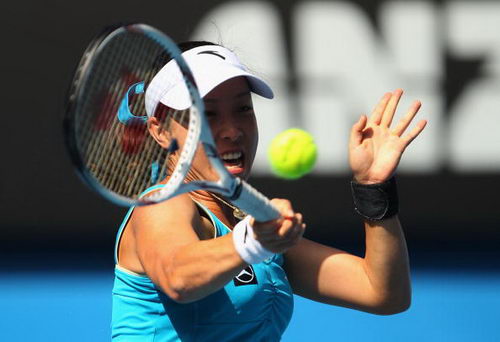 包含青海海宁憾负对手，实力尚待提升的词条