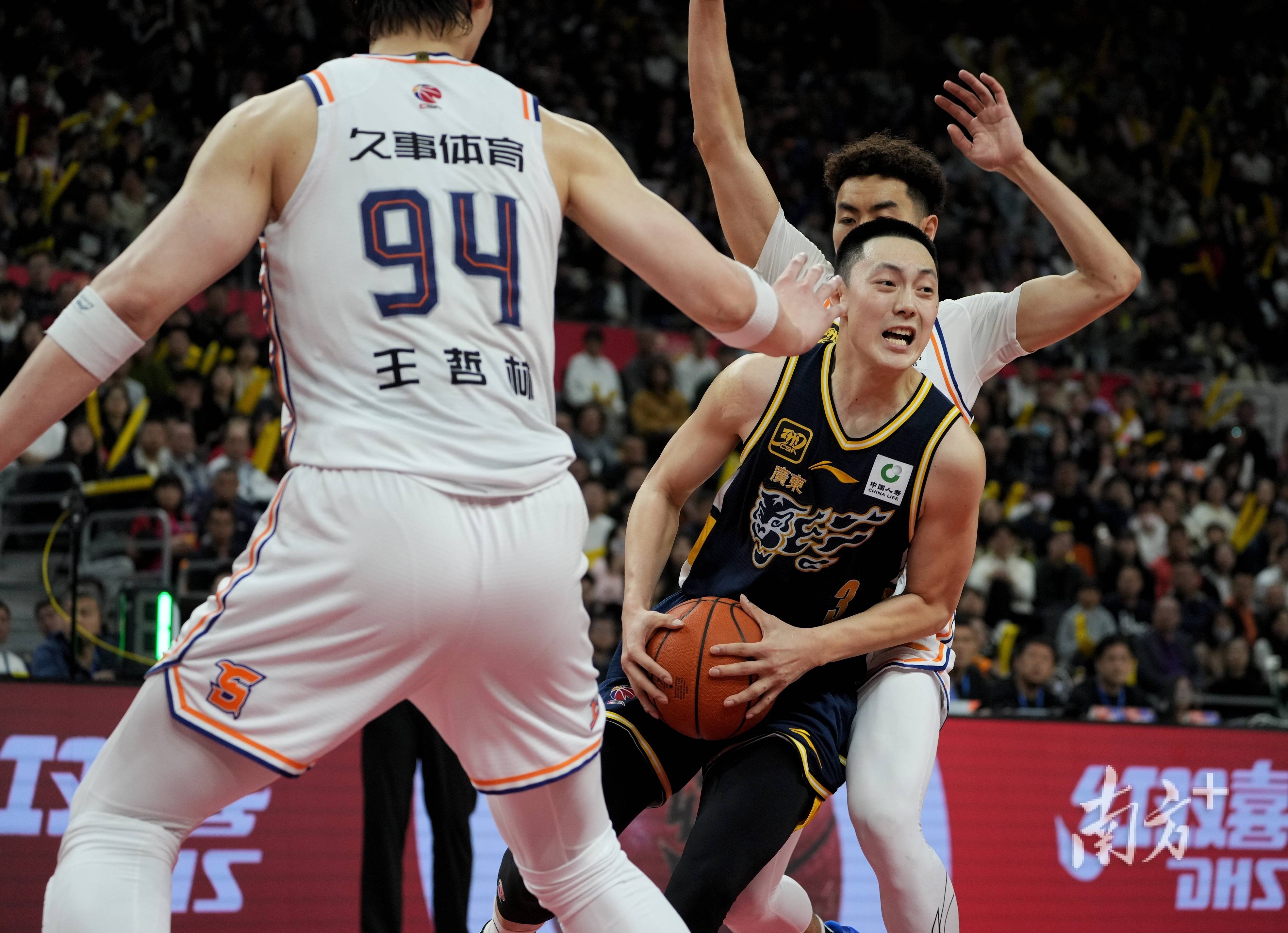 广东球队击败对手,获得胜利晋级 广东球队击败对手,获得胜利晋级