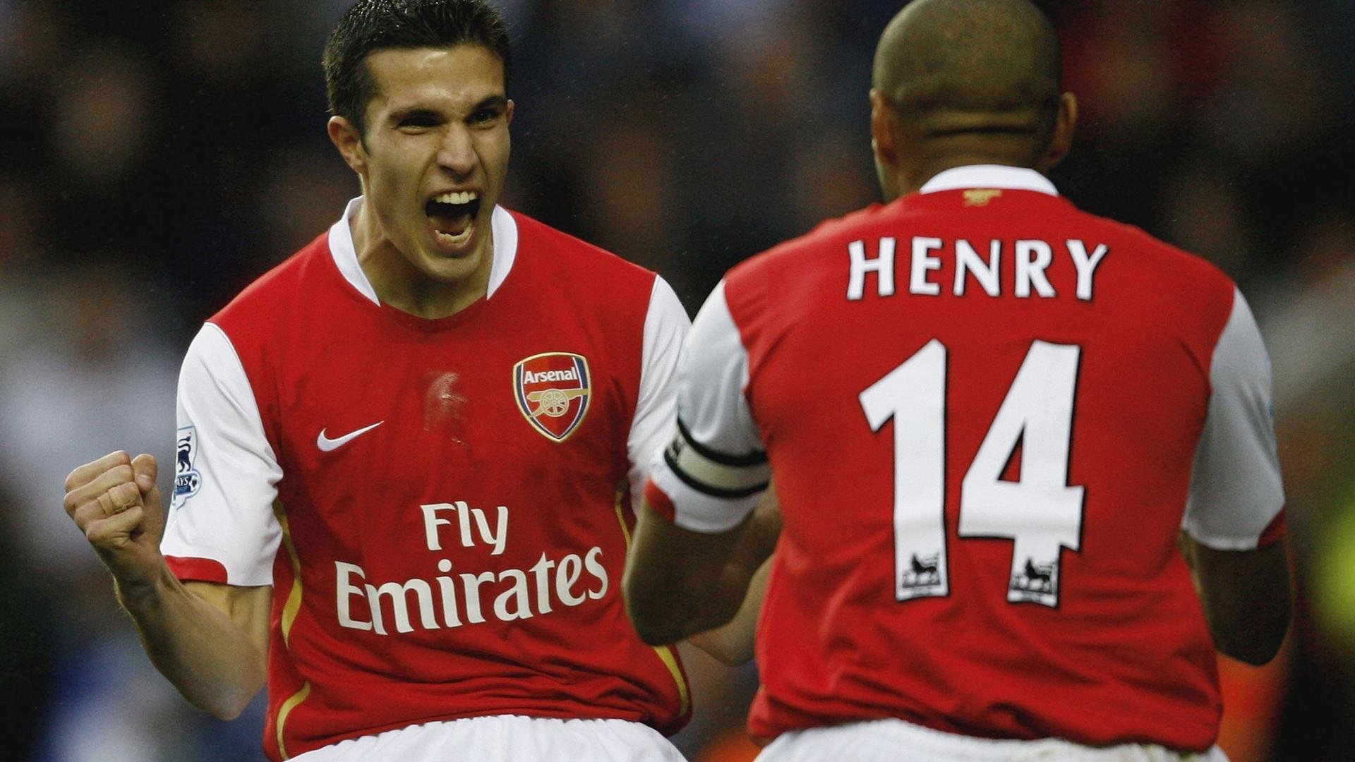 门迪定律,舞台越大,越显锋芒—尤文铁幕粉碎拜仁,定义现代防守的艺术