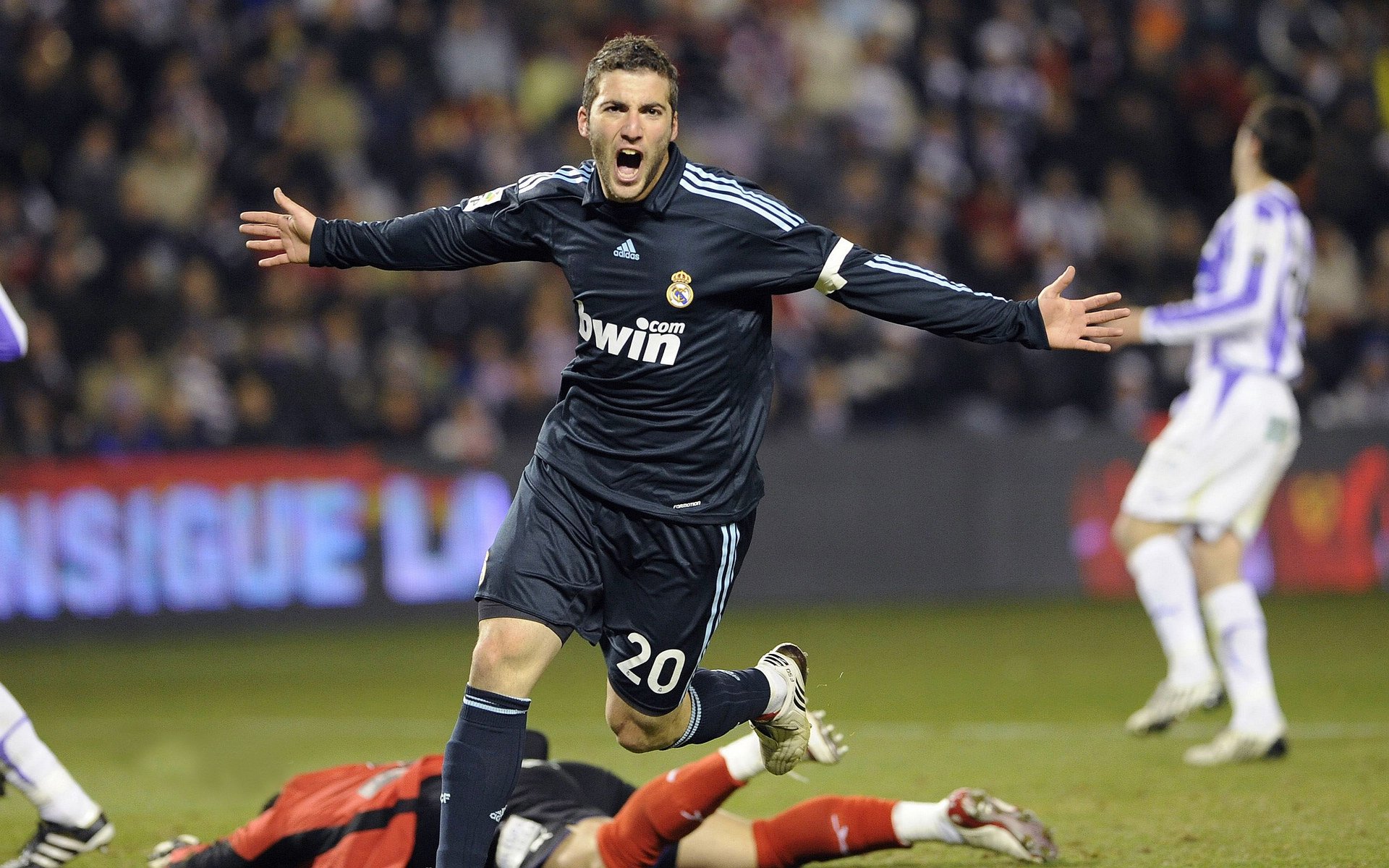 马里力克苏格兰,基耶萨成为关键先生,一场跨越国界的足球传奇