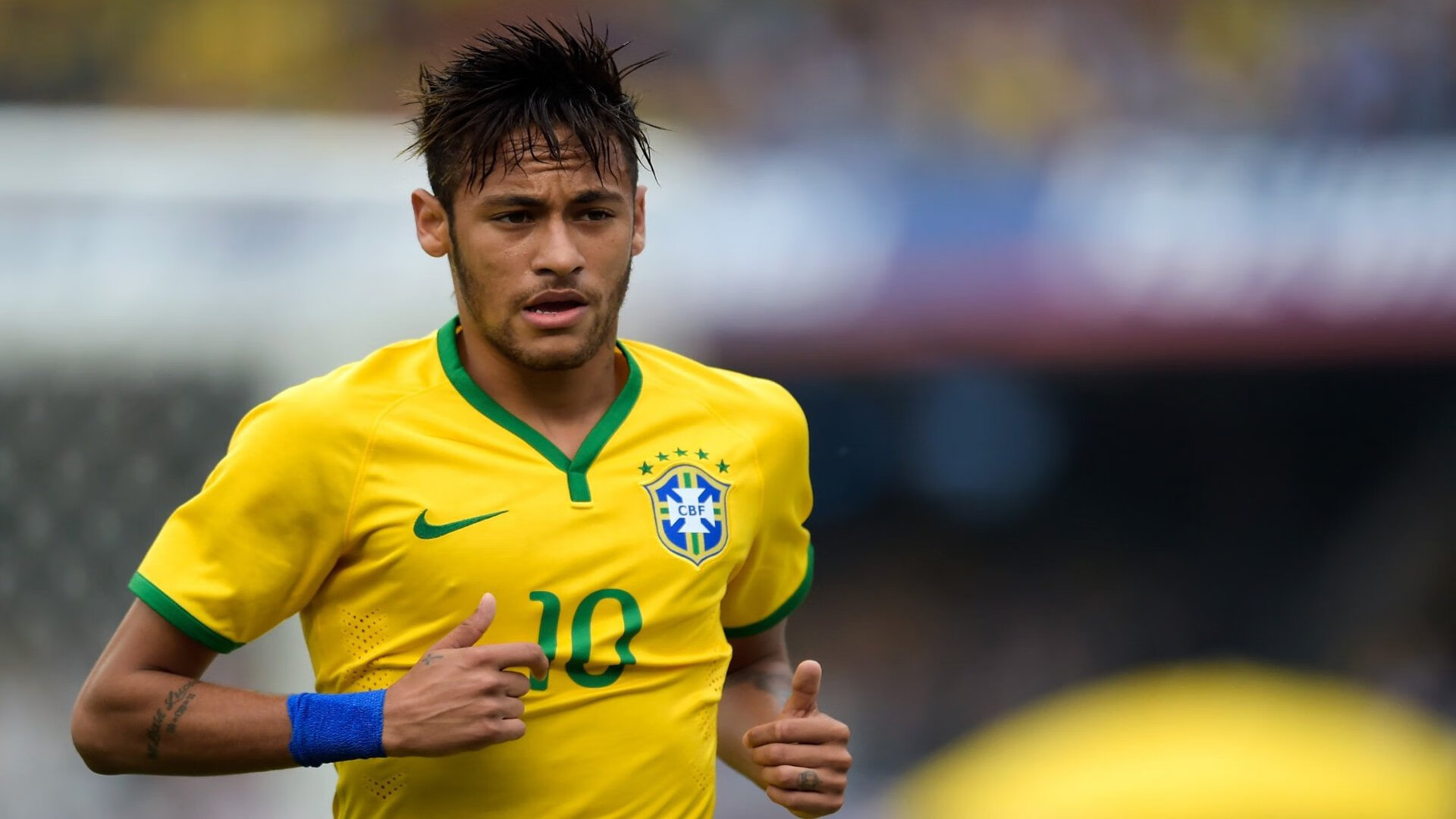 阿森纳绝杀英格兰，加维刷新纪录之夜，足球如何定义永恒瞬间