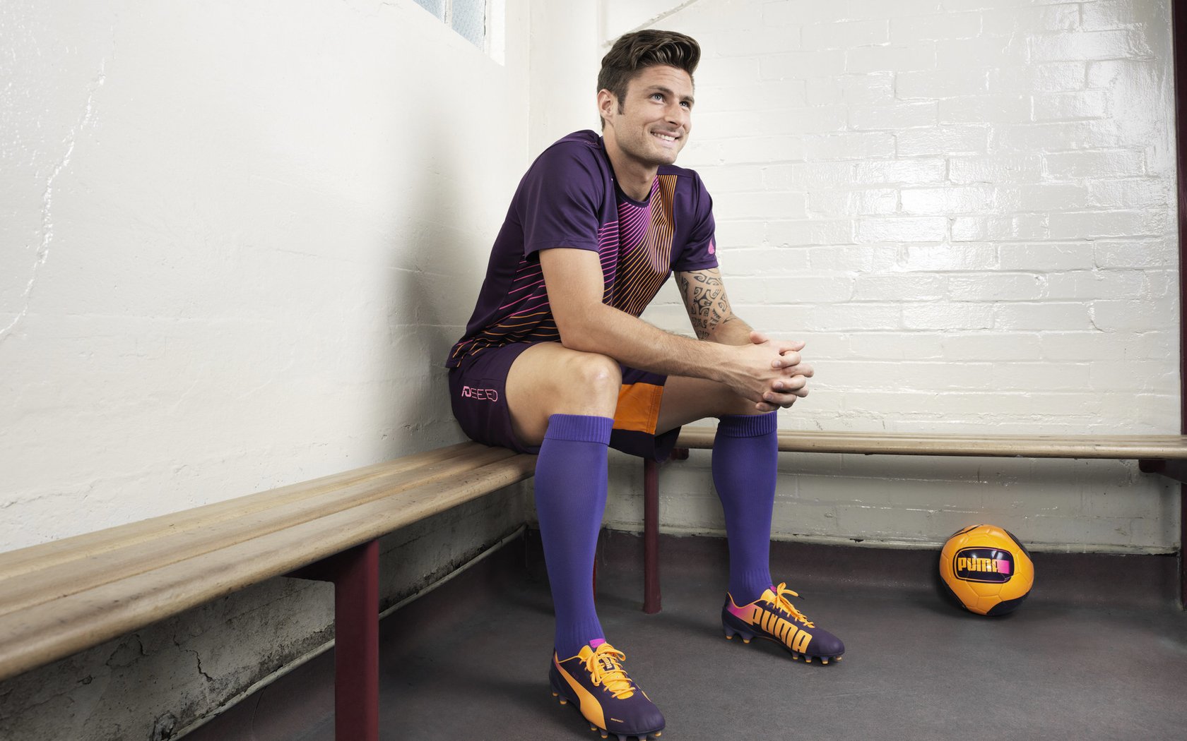 福登统治全场，哥伦比亚轻取阿森纳，新星崛起与战术变革的交响